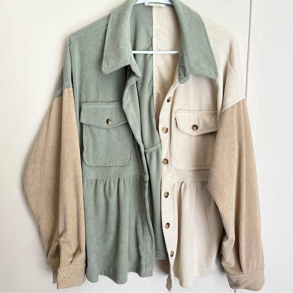 New In Colorblock Shacket Women’s Size Large NWOT